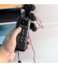 DORR SISTEMA SOPORTE DE FONDOS MOTORIZADO 2.4G - 4 FONDOS REF. D373126 -Duke Fotografia dorr sistema soporte de fondos motorizado 24g 4 fondos ref d373126 dorr 2