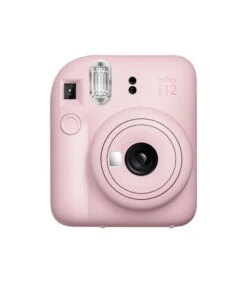 FUJIFILM CAMARA MINI INSTAX 12 KIT COLOR ROSA + PAPEL 10 FOTOS + 3 PORTARA RETRATOS -Duke Fotografia fujifilm camara mini instax 12 kit color rosa papel 10 fotos 3 portara retratos fujifilm 1