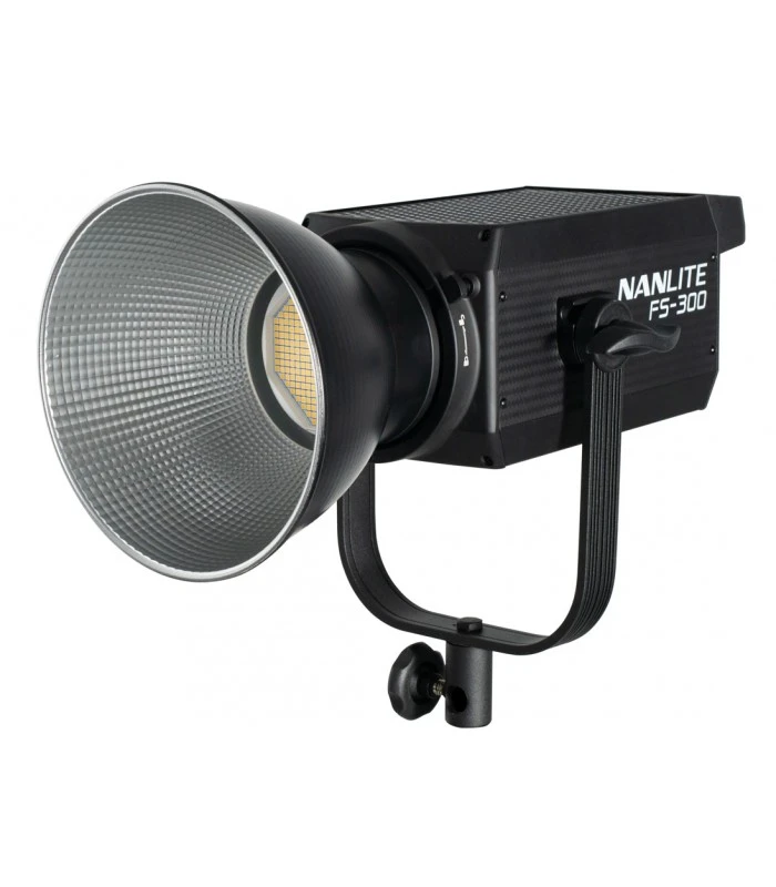 NANLITE LED FOCO FS-300 DAYLIGHT LED SPOT LIGHT 3 NANLITE LED FOCO FS-300 DAYLIGHT LED SPOT LIGHT